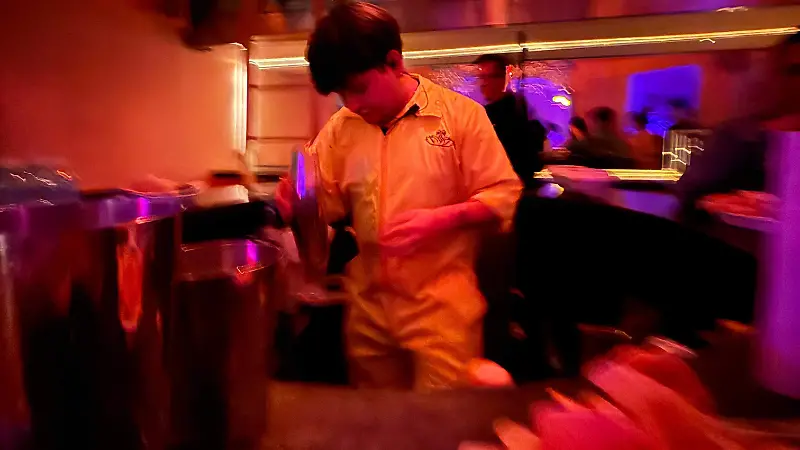 Vermut en el bar Abrazarnos